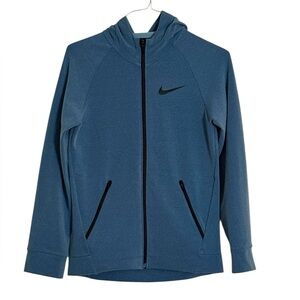 Nike Dri-FIT Training Full-Zip Hoodie in Blue 
Size: Youth L